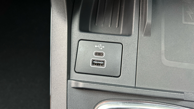 Ford Puma 1.0 EcoBoost Hybrid mHEV ST-Line X 5dr Petrol Hatchback